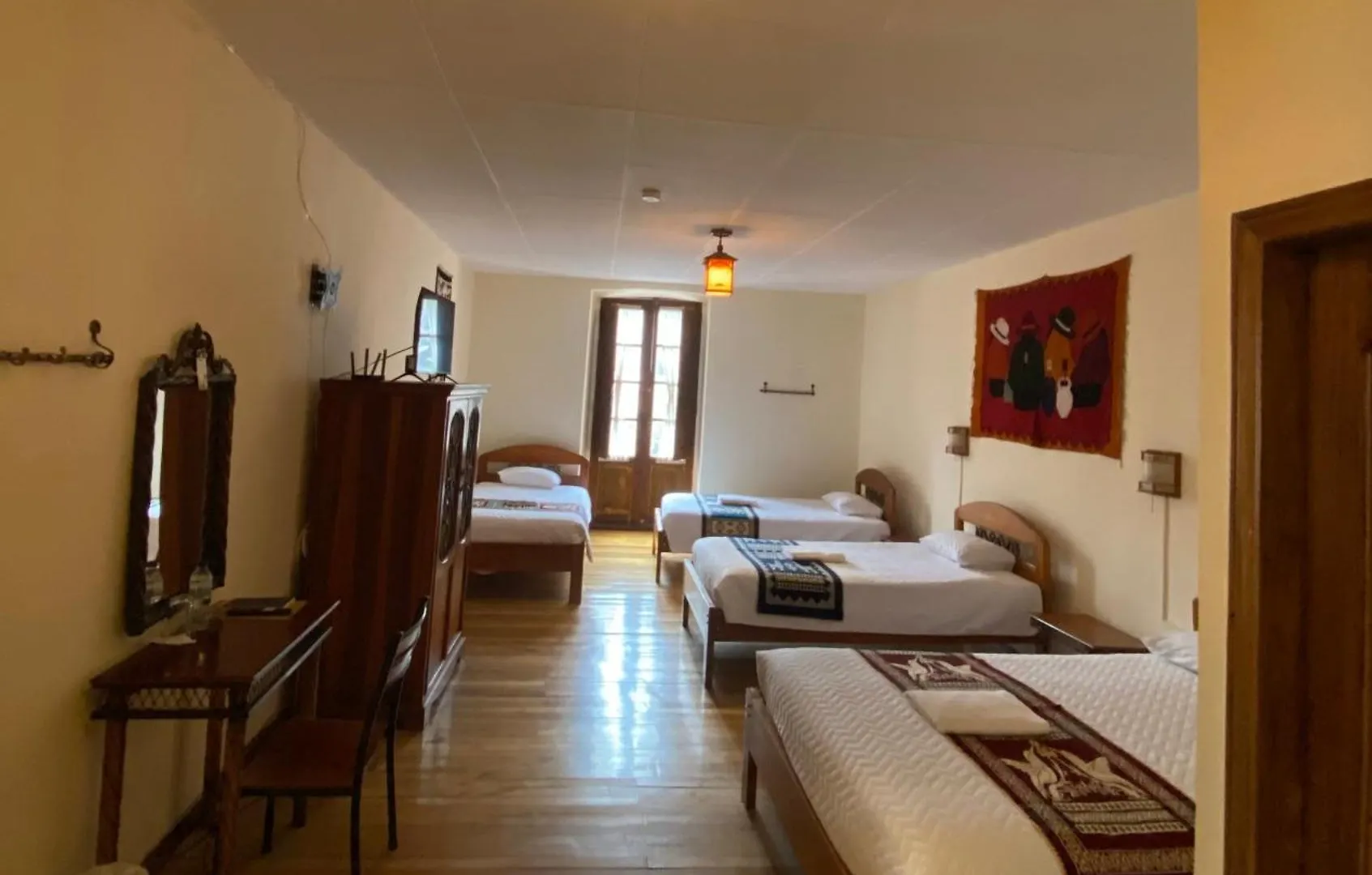 Hostel Mia Leticia B&B Quito Ecuador